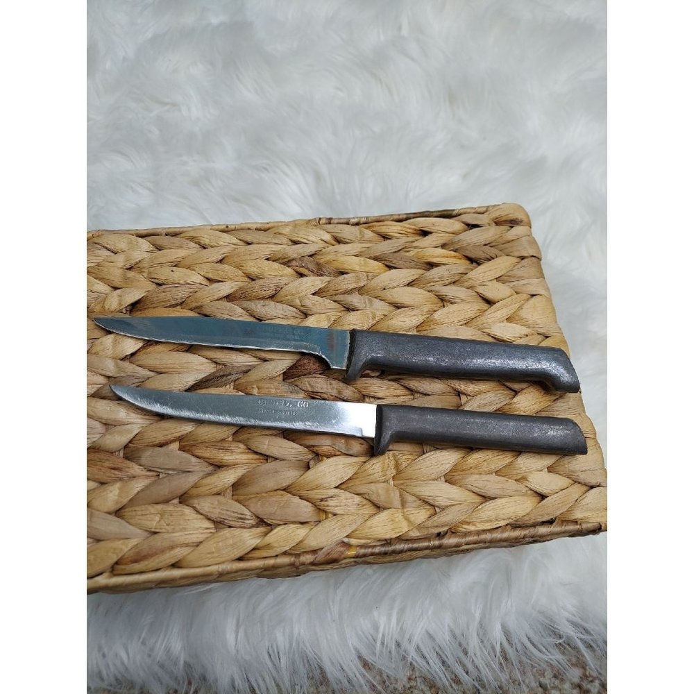 Two stainless steel Chuppa Co. Knife